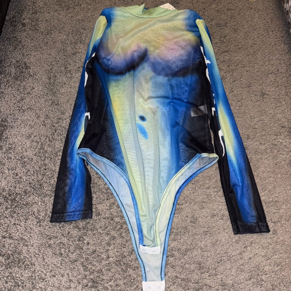 AKIRA Vibrant Green and Blue Top